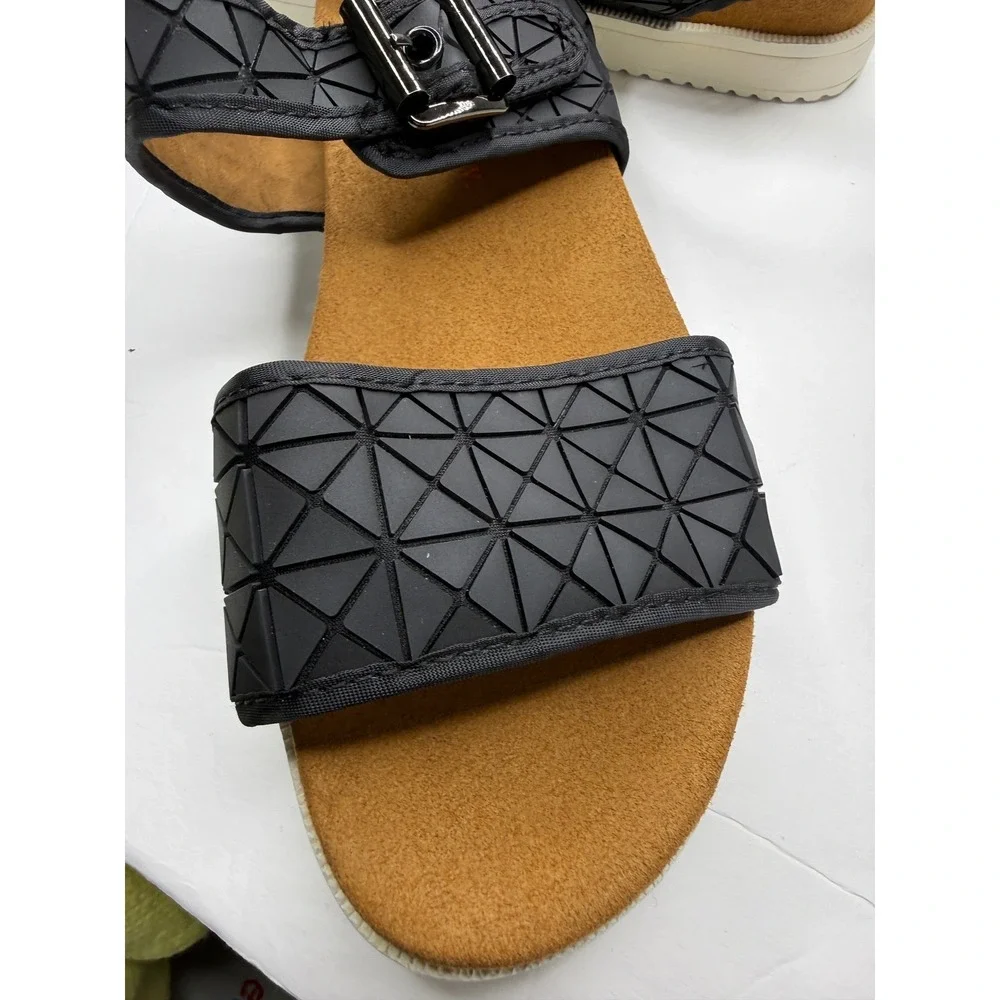 Bernie Mev New York Black Geometric Triangle‎ Platform Slingback Sandals Size 40